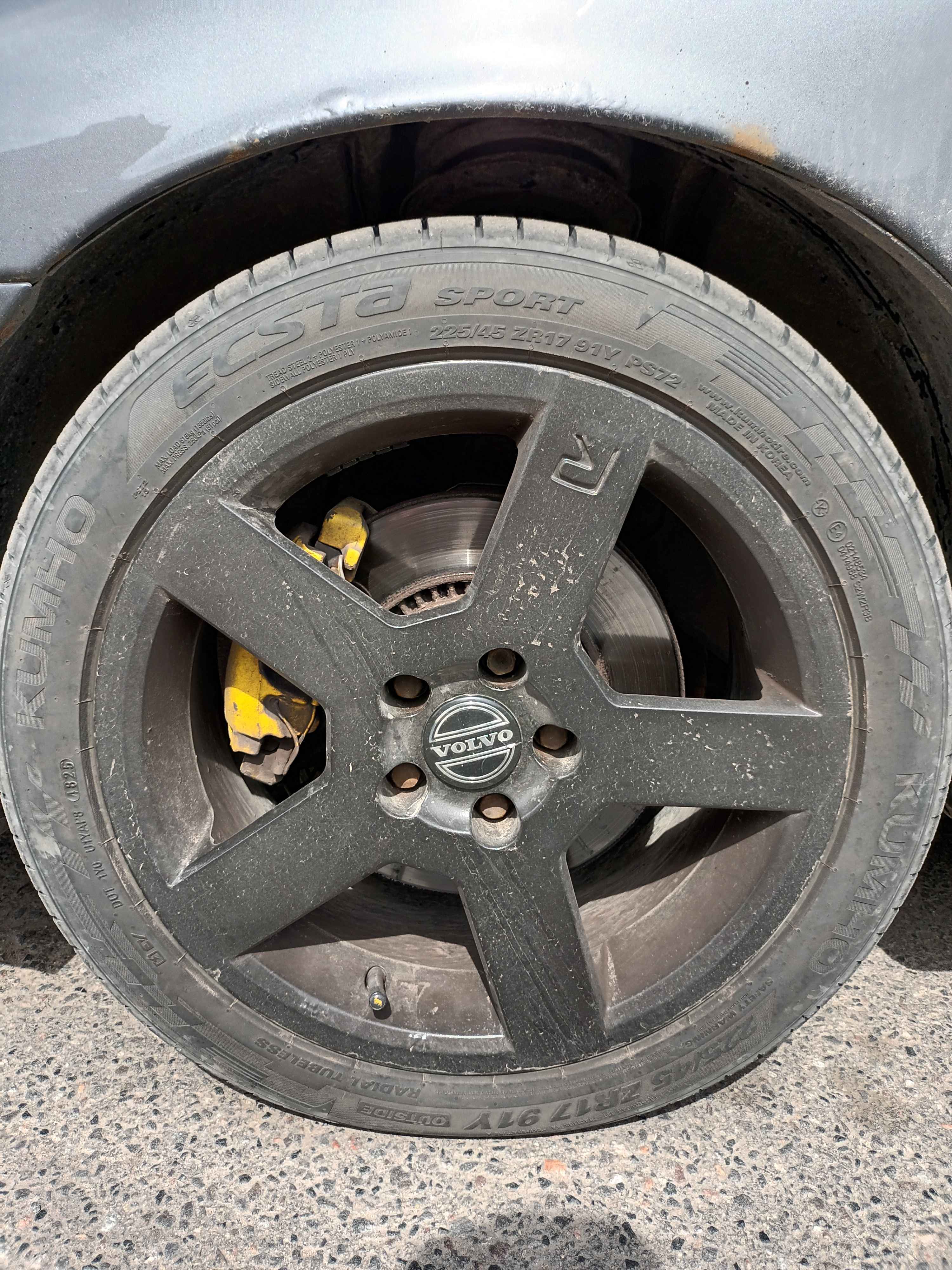 Kumho Ecsta Sport PS72