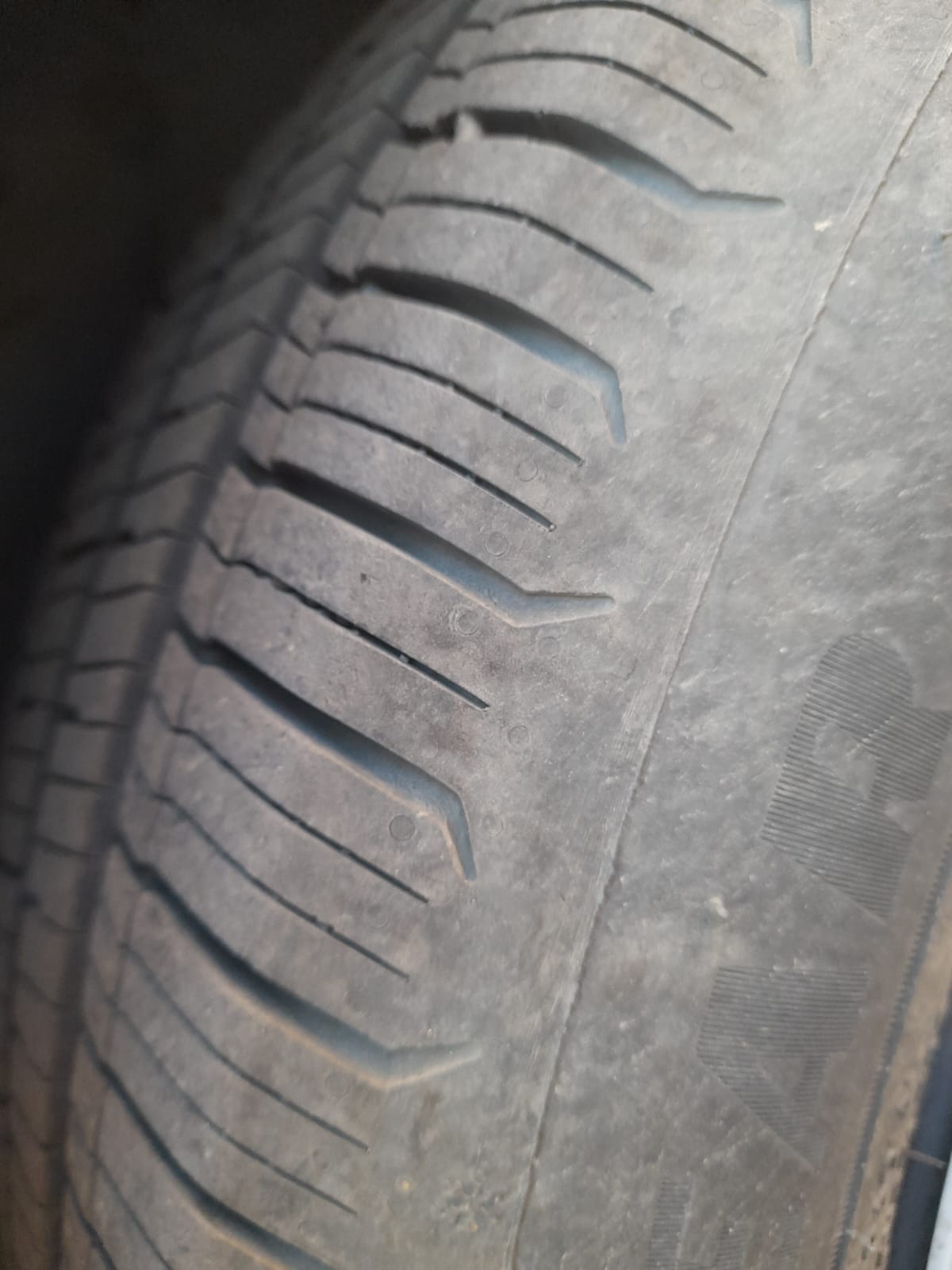 Goodyear Eagle Sport All Season