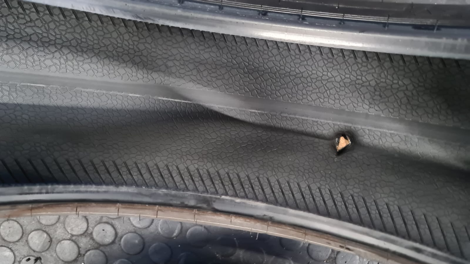 Continental EcoContact 6