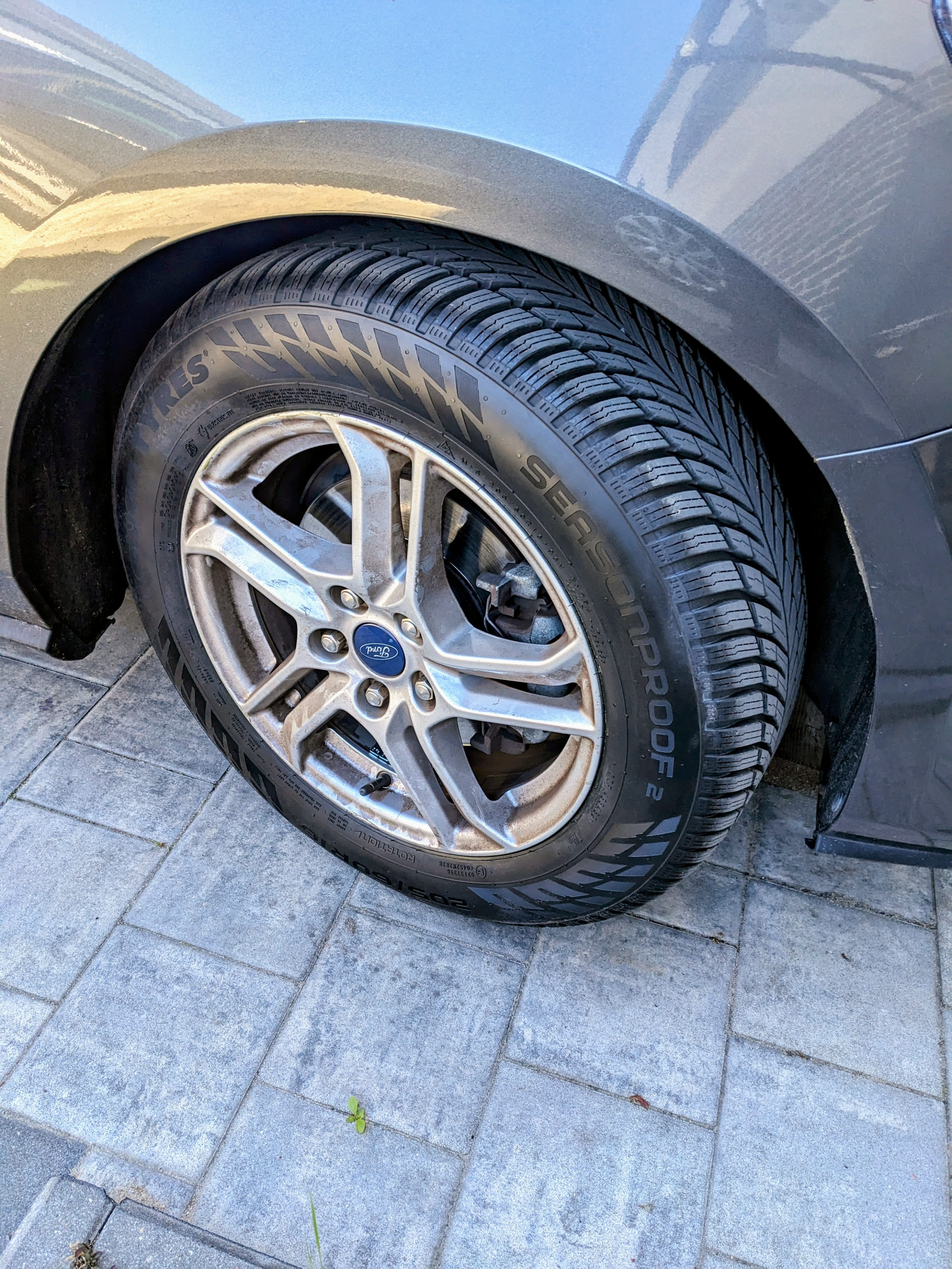 Nokian Seasonproof 2