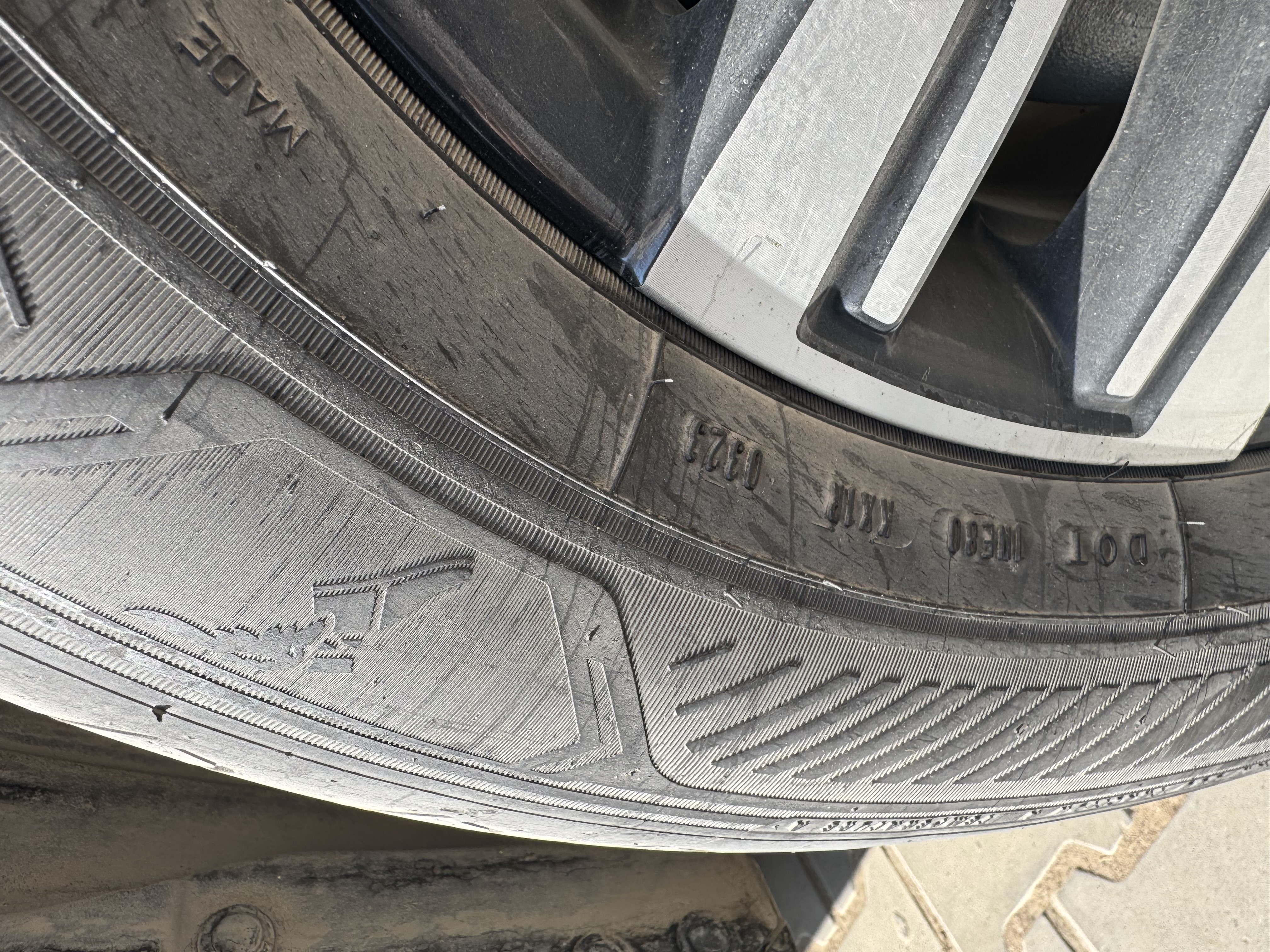 Goodyear EfficientGrip 2 SUV