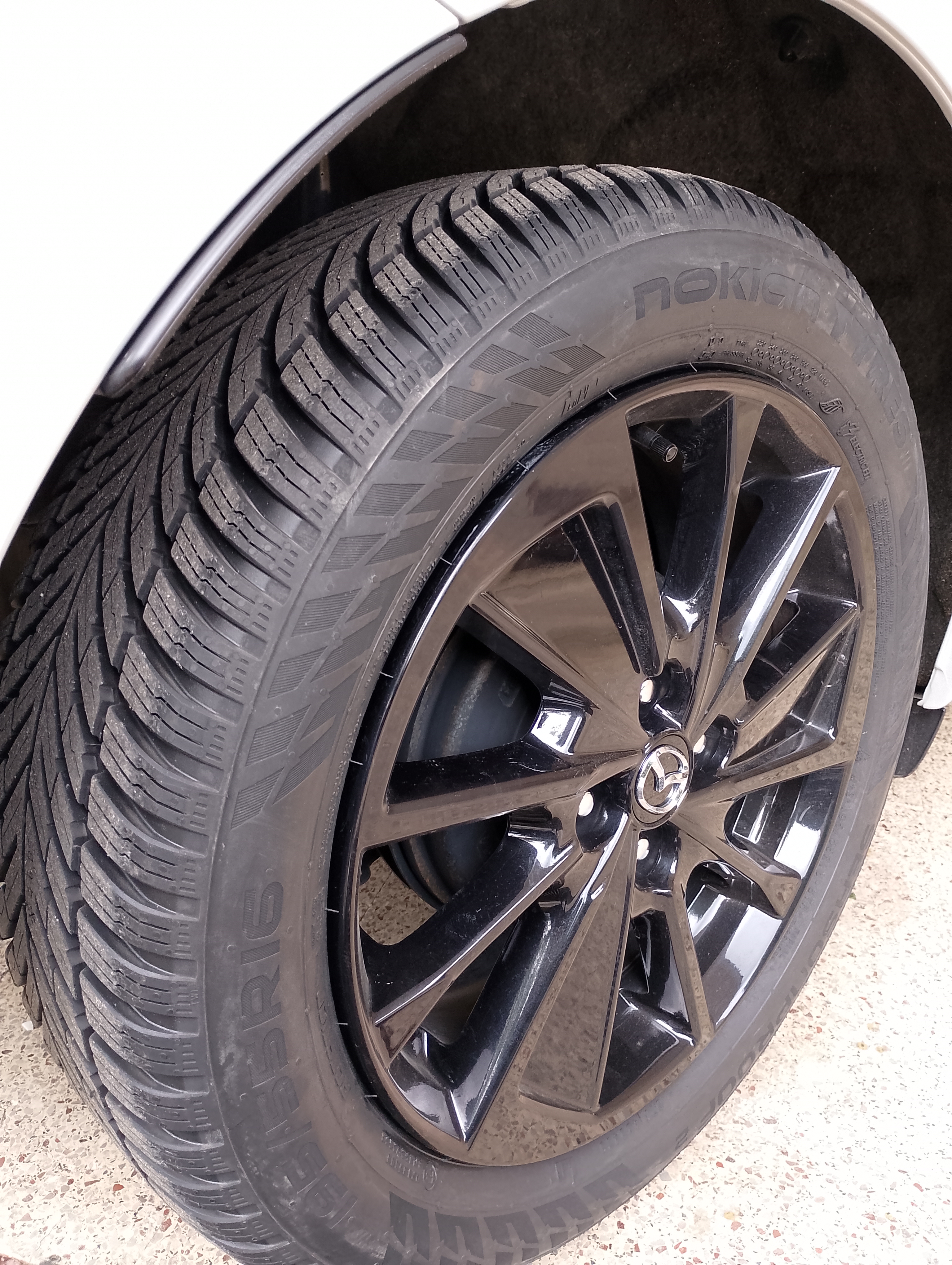 Nokian Seasonproof 2