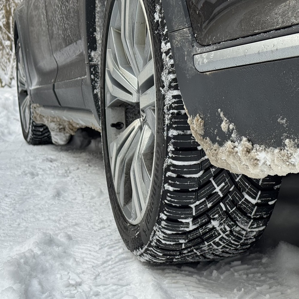 Continental AllSeasonContact 2