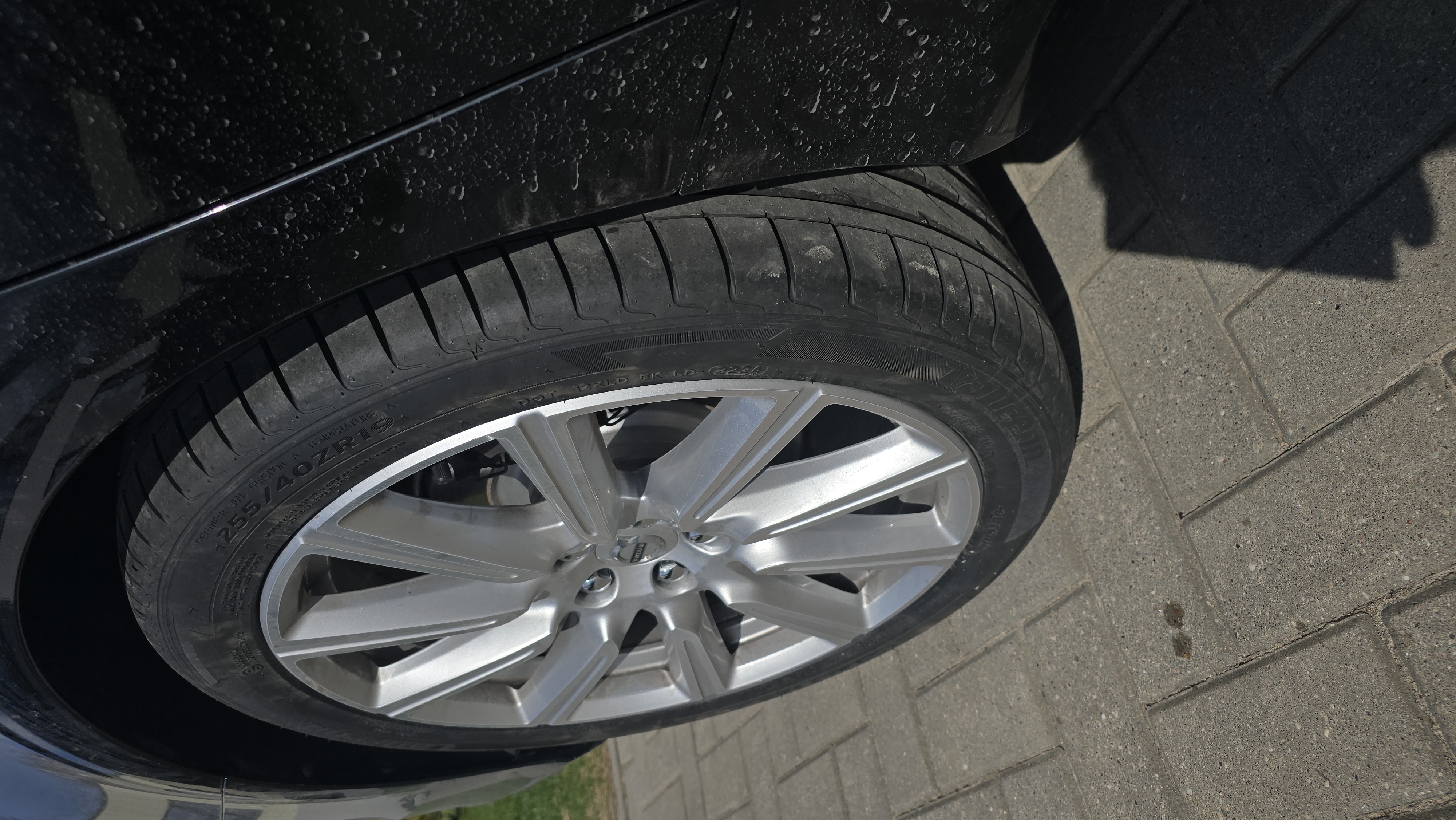 Laufenn S Fit EQ Plus