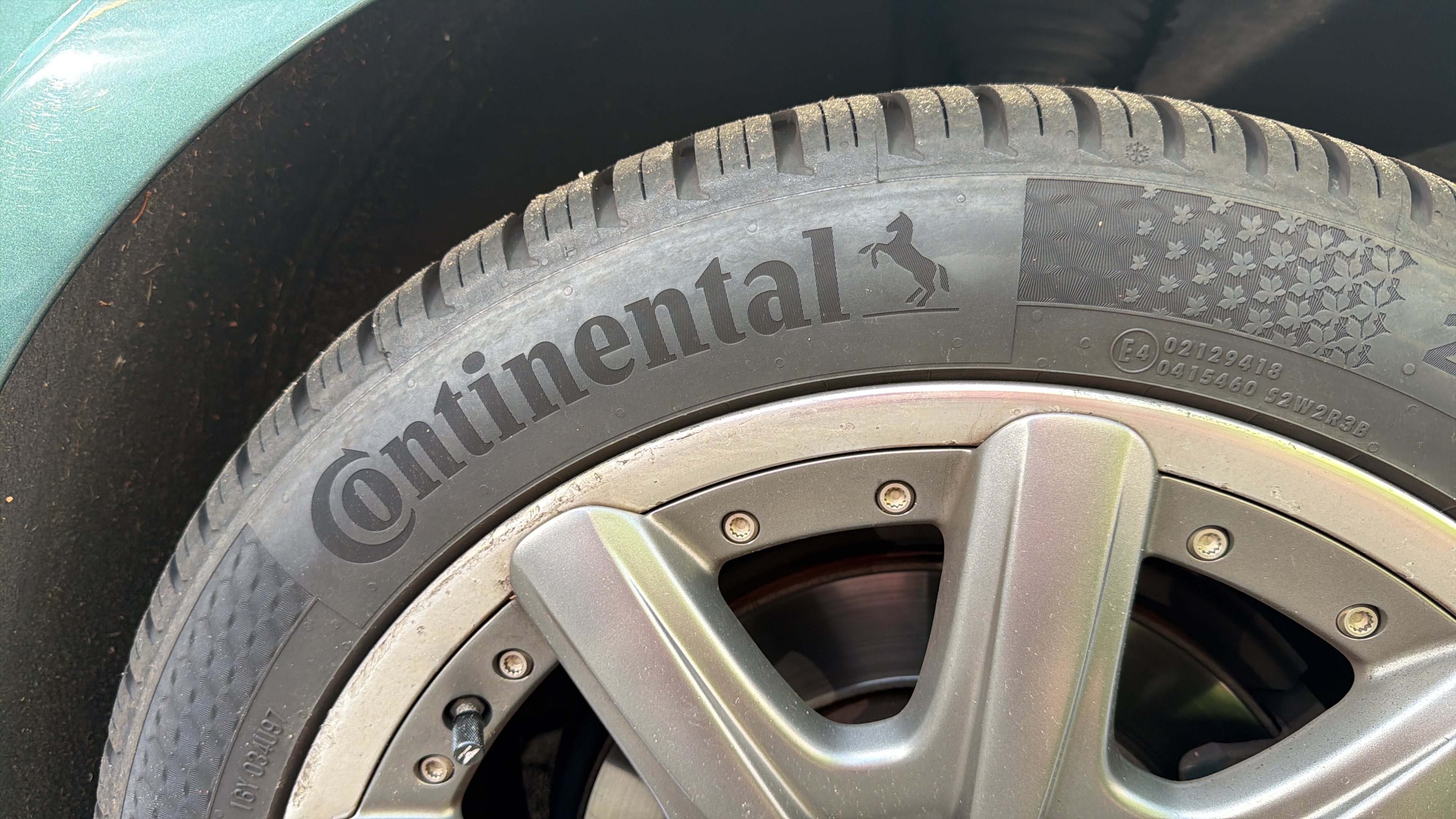 Continental AllSeasonContact 2