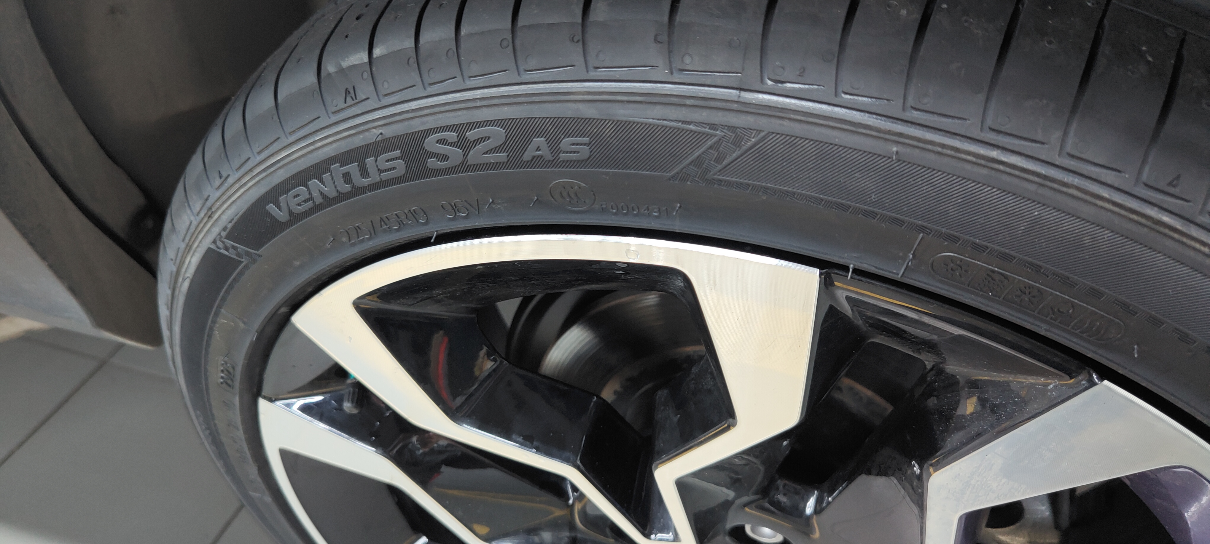 Hankook Ventus S2 AS