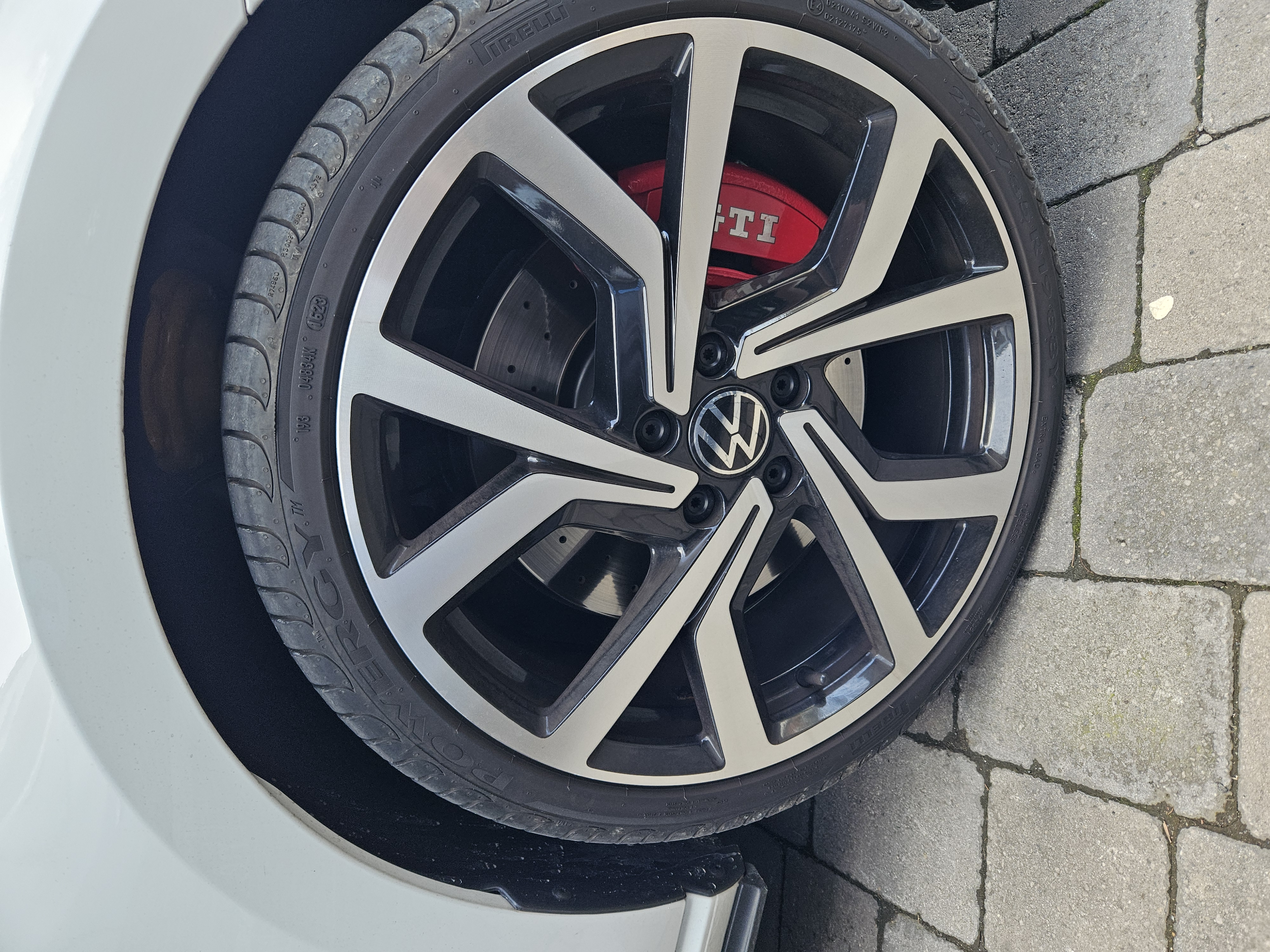 Pirelli Powergy