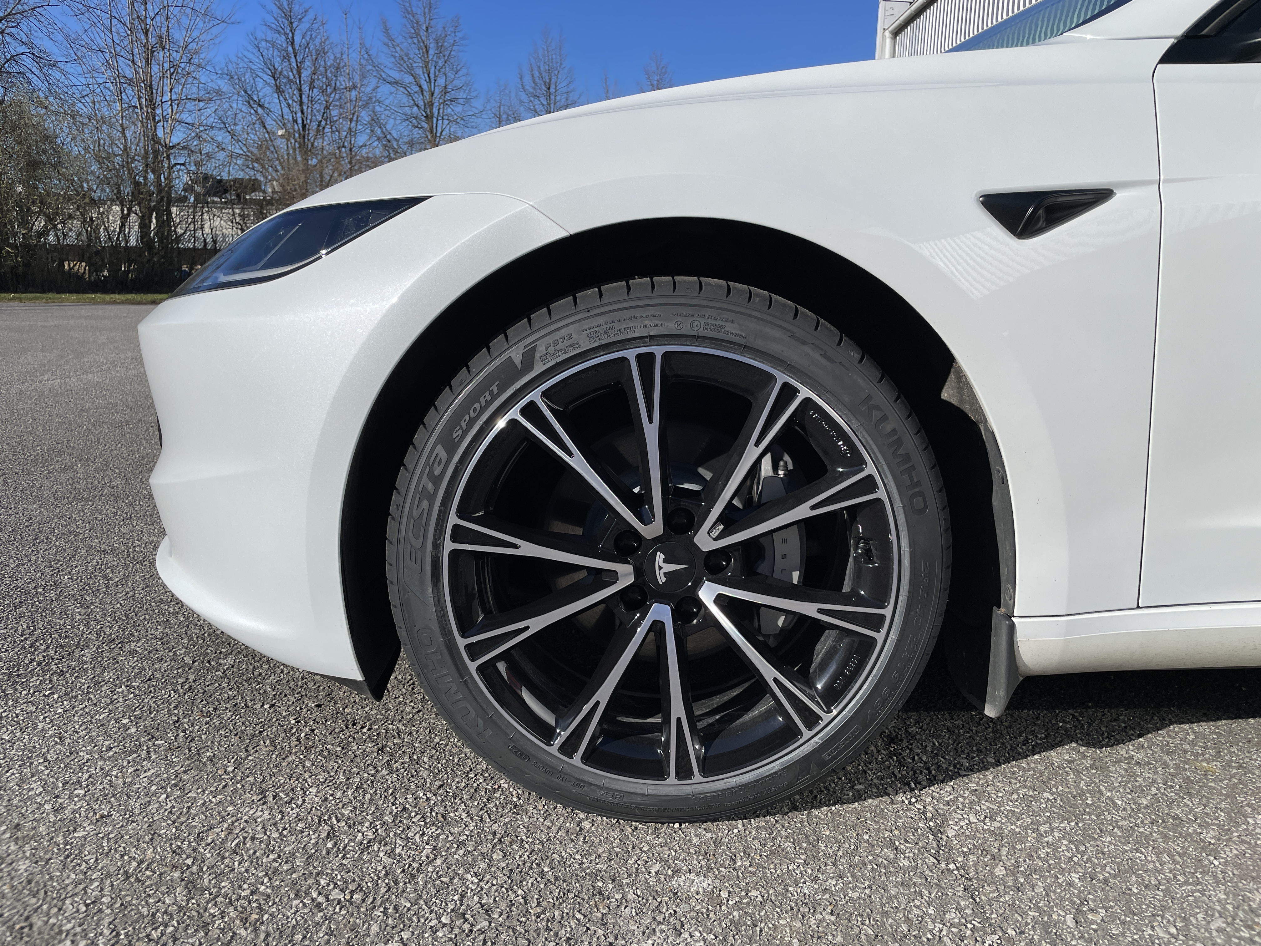 Kumho Ecsta Sport PS72