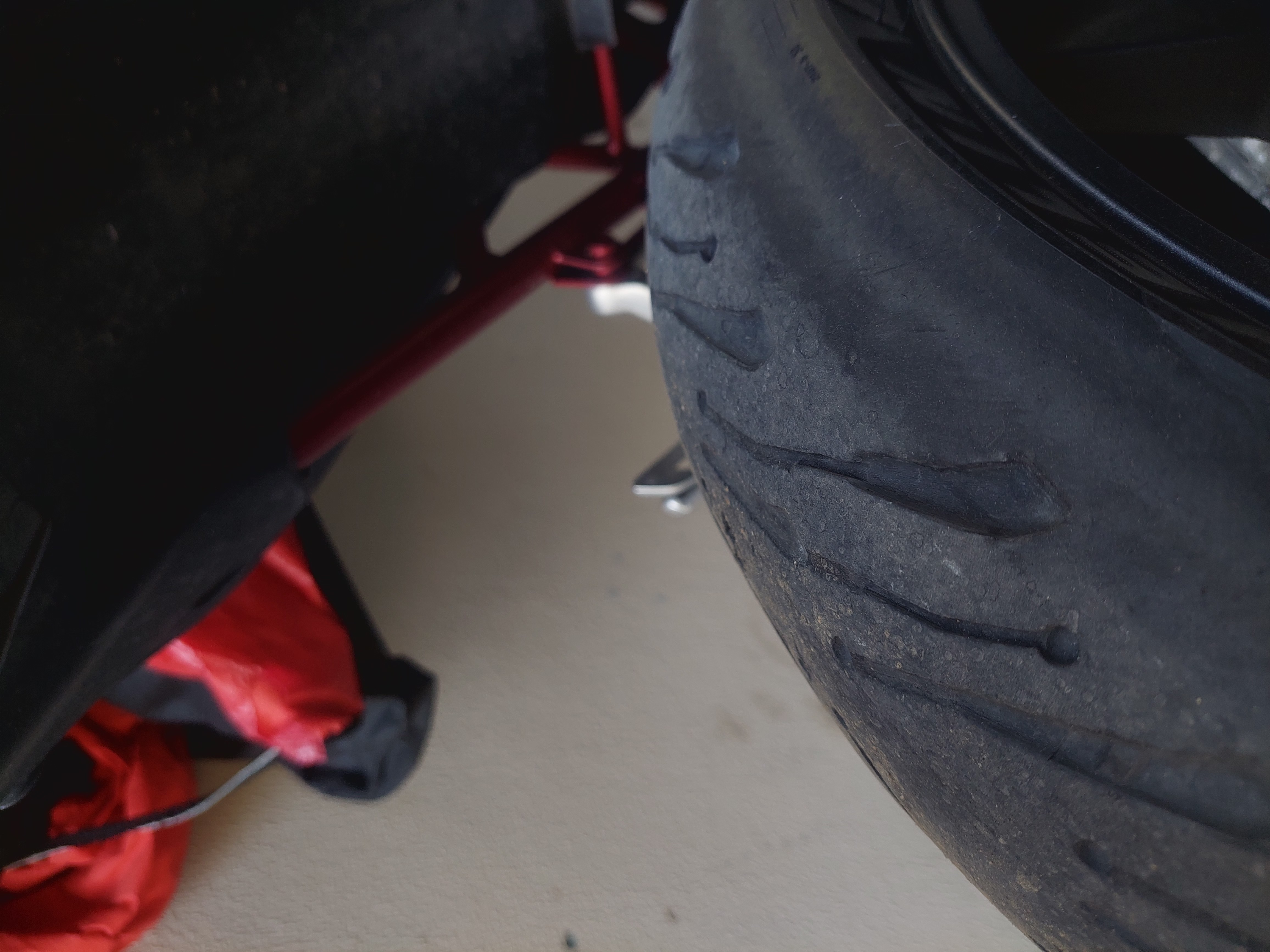 Michelin Road 5