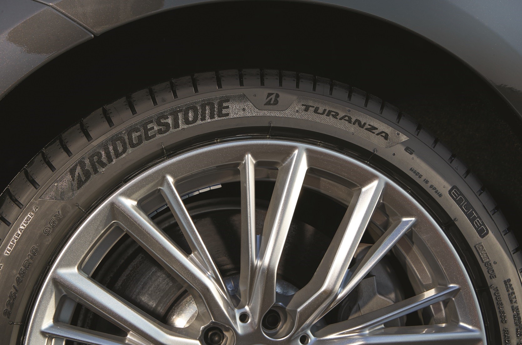 BRIDGESTONE Turanza 6