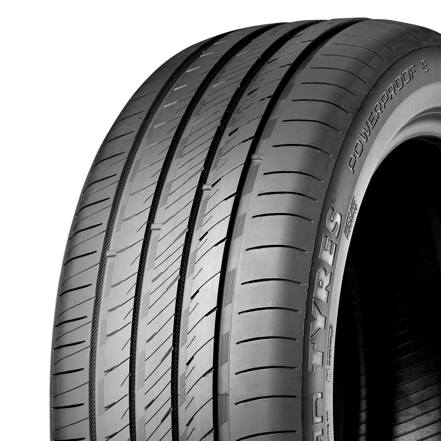 Nokian Powerproof E upper half, angled view
