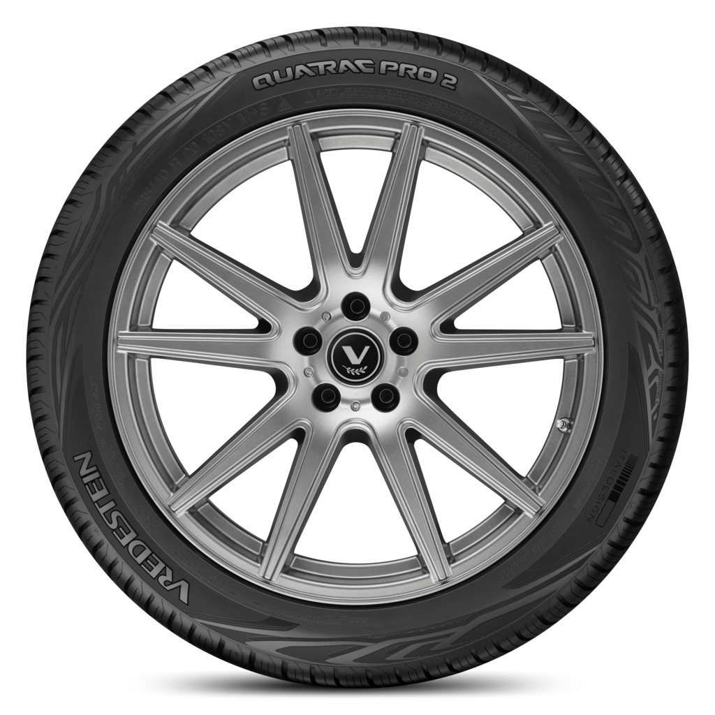 Vredestein Quatrac Pro 2 directional tread pattern