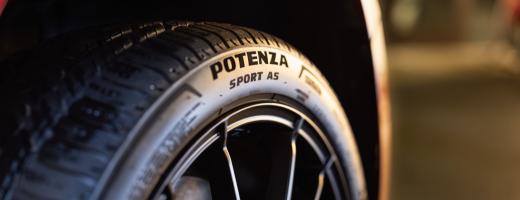 Bridgestone Potenza Sport AS close up