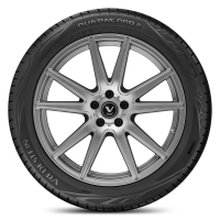 Vredestein Quatrac Pro 2 directional tread pattern